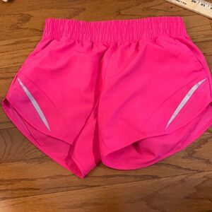 Athletic shorts pink size small